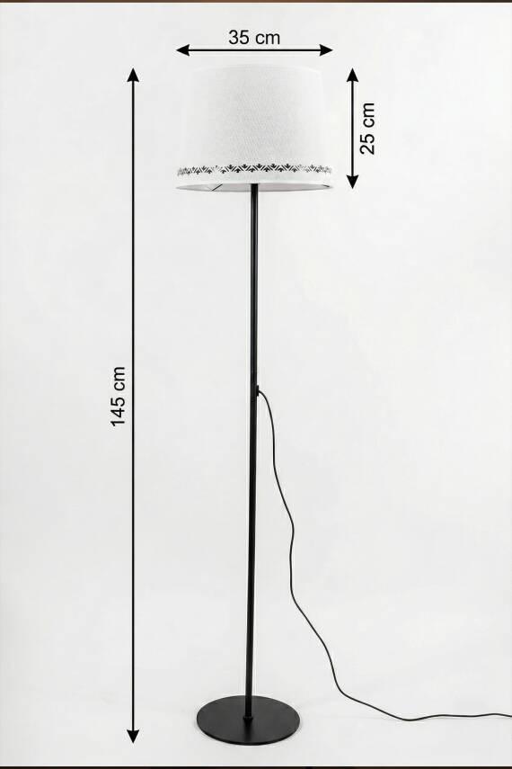 Cora Black Metal Floor Lamp - Tulip Pattern - 8