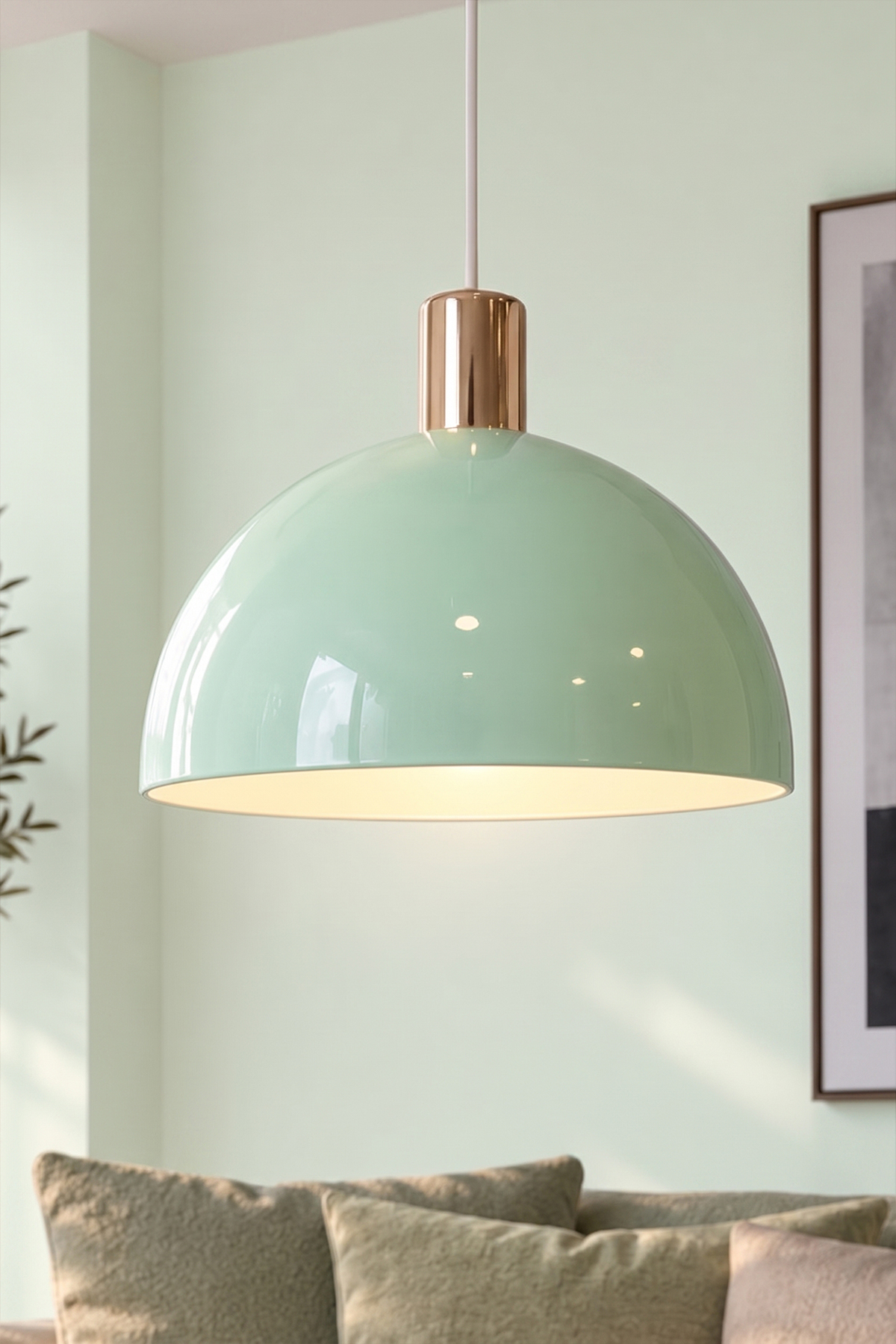 Luna Golden Mint Yeşili Gold Aksesuarlı Metal Sarkıt (30 cm)